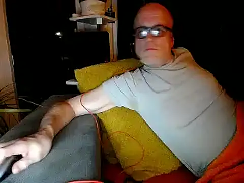 Snapshot of HornyRalfi55 chatting on December 26, 2024, 11:13 pm HornyRalfi55 online show from December 26, 2024, 11:13 pm