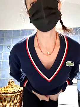 Silvia Zeno online show from October 16, 2025, 6:09 pm