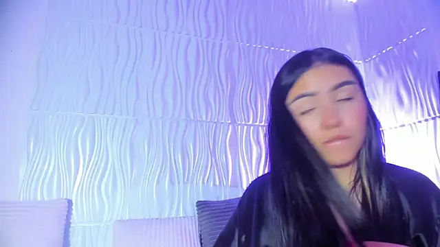 Abby  colins online show from February 3, 2026, 9:31 pm