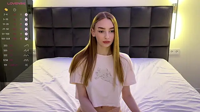 NotElis online show from March 10, 2025, 4:03 pm