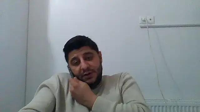 erkekkkadam online show from November 25, 2025, 7:03 pm