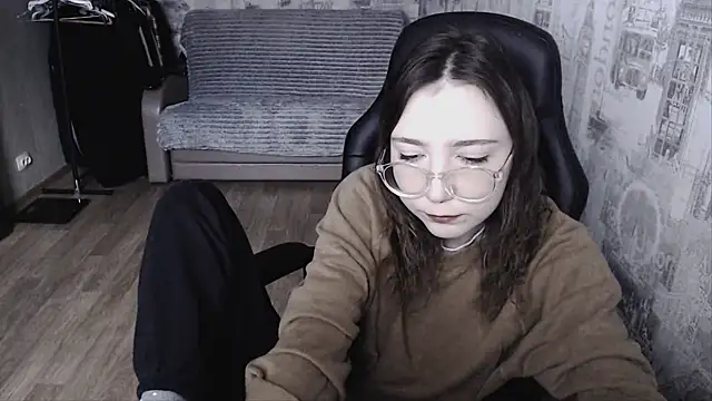 Snapshot of AmeliaKamishiro chatting on January 19, 2025, 8:07 am AmeliaKamishiro online show from January 19, 2025, 8:07 am