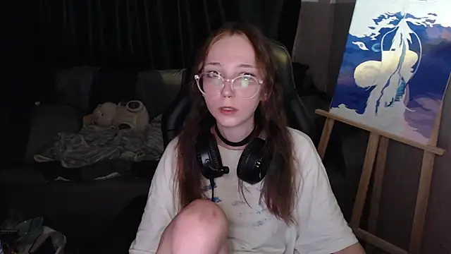 Snapshot of AmeliaKamishiro chatting on October 5, 2025, 10:18 pm AmeliaKamishiro online show from October 5, 2025, 10:18 pm