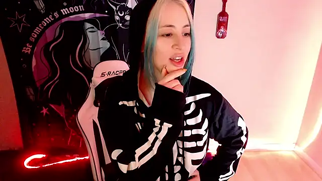 GoddessLilitu online show from January 4, 2025, 5:05 am