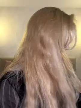 Alexis Powell online show from September 14, 2025, 12:43 am