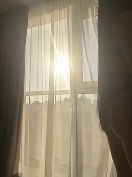 Miss Flexi fit online show from December 16, 2025, 8:41 am