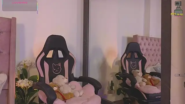  Linoshka 1 online show from March 13, 2026, 8:26 pm