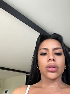 Snapshot of HOT_LADY_777 chatting on April 19, 2026, 1:54 pm HOT LADY 777 online show from April 19, 2026, 1:54 pm
