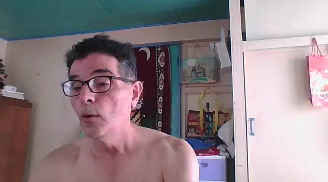 Snapshot of kavir-sebastien chatting on February 11, 2025, 8:20 pm kavir-sebastien online show from February 11, 2025, 8:20 pm