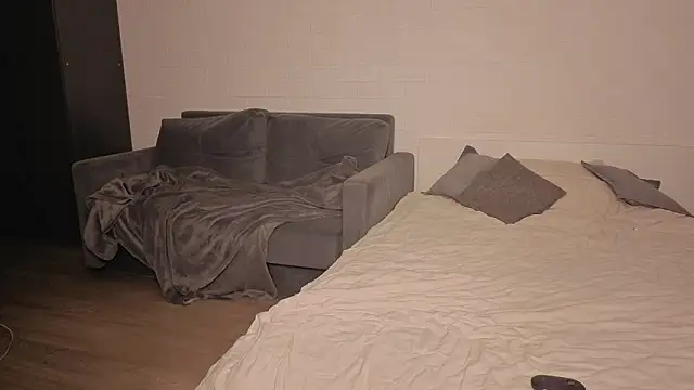 Ashley-Urban online show from February 13, 2026, 2:07 am