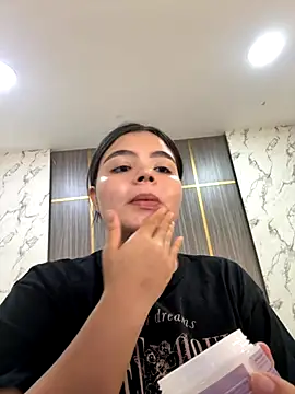 IsabellaAllen online show from September 21, 2025, 8:10 pm