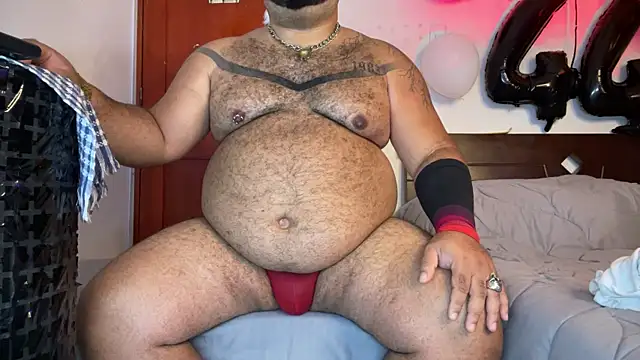 Latino bigcock online show from December 17, 2025, 6:03 pm