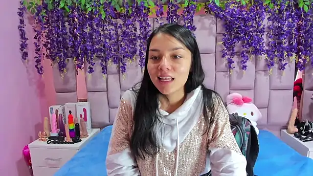 Bich Anal  online show from February 1, 2025, 1:20 pm