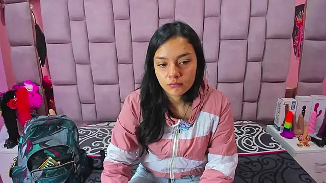 Bich Anal  online show from February 27, 2025, 1:38 pm