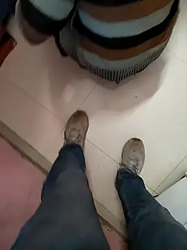 COUPLLE VILLAGE online show from January 30, 2025, 3:33 am