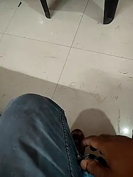 COUPLLE VILLAGE online show from March 10, 2025, 3:34 am