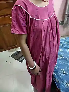 COUPLLE VILLAGE online show from March 22, 2026, 3:10 am