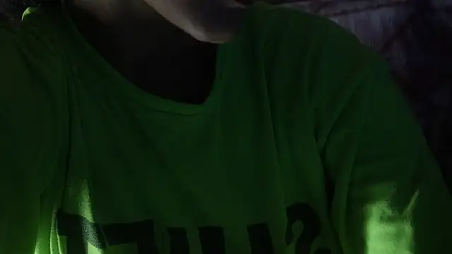 -AyeshaSinghania- online show from October 30, 2025, 10:27 am