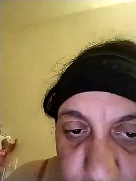 Snapshot of BustyBabyOfficial chatting on March 15, 2025, 4:32 pm BustyBabyOfficial online show from March 15, 2025, 4:32 pm