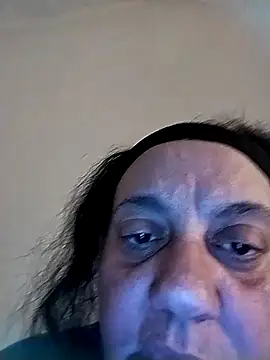 Snapshot of BustyBabyOfficial chatting on March 20, 2025, 2:32 pm BustyBabyOfficial online show from March 20, 2025, 2:32 pm