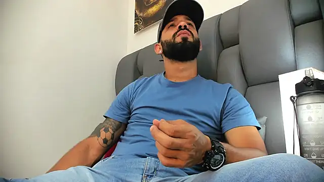 Thiagogomez online show from April 1, 2026, 7:11 pm