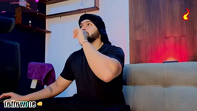 Andrew Brown online show from November 29, 2025, 5:27 pm