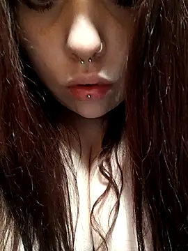 Snapshot of persefone97 chatting on January 13, 2025, 3:56 am persefone97 online show from January 13, 2025, 3:56 am