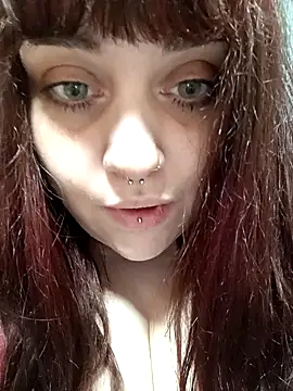 Snapshot of persefone97 chatting on January 31, 2025, 5:21 pm persefone97 online show from January 31, 2025, 5:21 pm