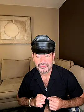 NYCLeatherBoi online show from September 14, 2025, 1:05 am