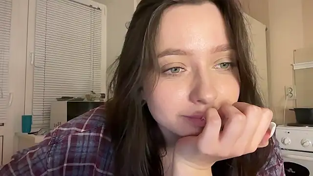  liatris  online show from September 18, 2025, 4:20 pm