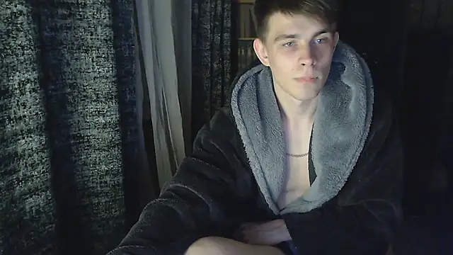 Student Oliver online show from October 12, 2025, 7:35 pm