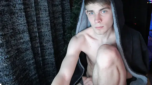 Student Oliver online show from December 14, 2025, 5:18 pm