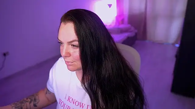 ameliaminkx online show from June 6, 2026, 3:06 pm