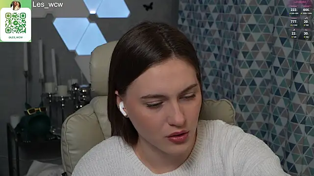 HarleyDeess online show from March 1, 2025, 10:53 pm