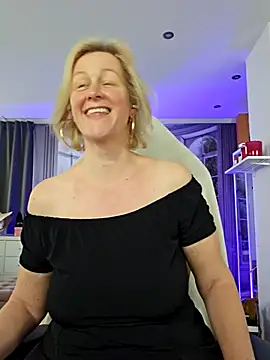 MarleneBloem online show from May 4, 2026, 11:39 am