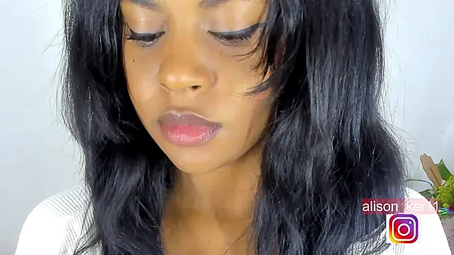 alison-ker3 online show from March 11, 2025, 9:13 am