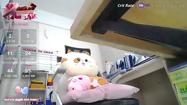 Snapshot of Ariel_Bae chatting on November 3, 2025, 4:14 am Ariel Bae online show from November 3, 2025, 4:14 am