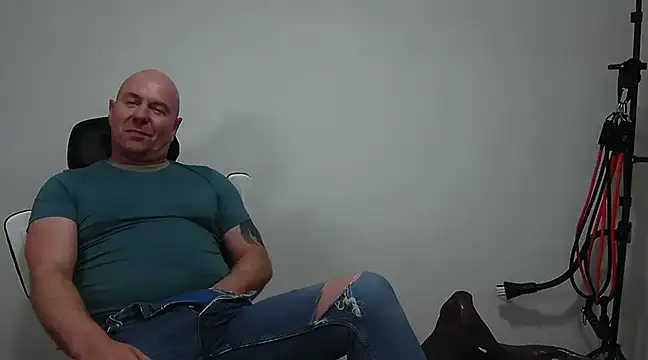 ManlyPrisonGuy online show from March 6, 2025, 8:27 pm