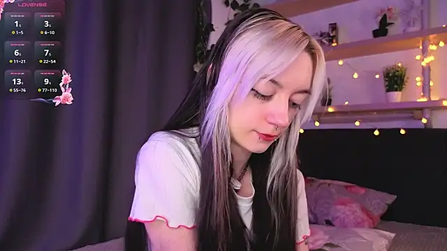 TristaRoht online show from April 11, 2026, 3:05 pm