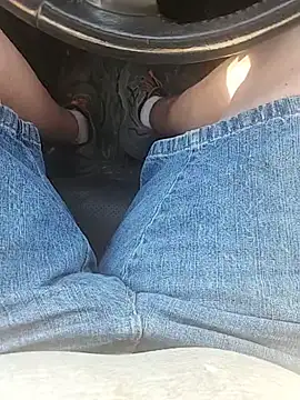 Snapshot of Jackauff69 chatting on February 28, 2025, 9:12 pm Jackauff69 online show from February 28, 2025, 9:12 pm