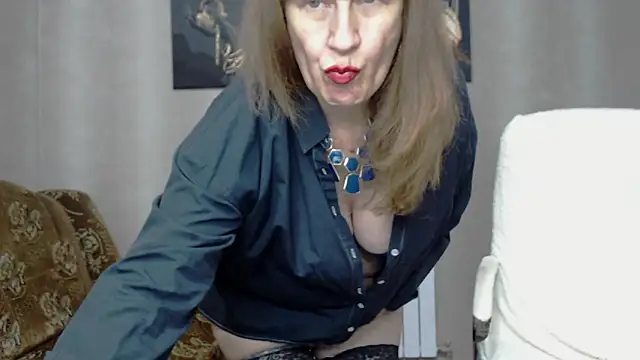 koroleva70 online show from December 4, 2024, 7:23 pm