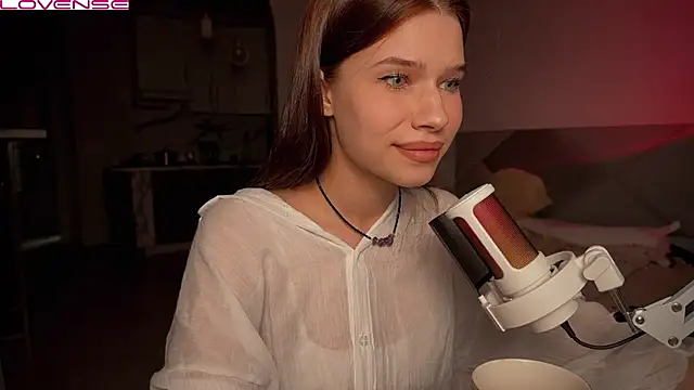 Snapshot of YourOblivion chatting on March 21, 2025, 8:40 pm YourOblivion online show from March 21, 2025, 8:40 pm