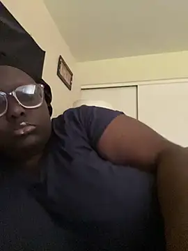 Yagurl  west online show from January 16, 2025, 7:10 pm