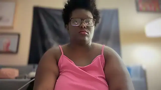 Yagurl  west online show from March 13, 2025, 5:00 am