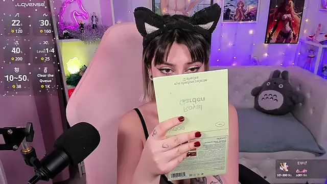 PennyMay online show from January 12, 2025, 4:31 am