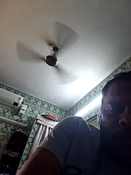 rooster6 online show from March 25, 2026, 4:51 am