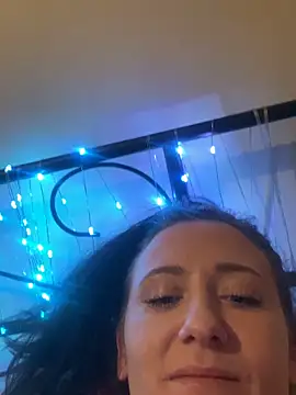 Snapshot of sexyserenity22 chatting on March 10, 2026, 1:21 am sexyserenity22 online show from March 10, 2026, 1:21 am