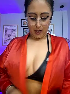 Snapshot of Amber_gold_ chatting on January 16, 2025, 7:41 pm Amber gold  online show from January 16, 2025, 7:41 pm