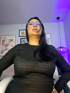 Snapshot of Amber_gold_ chatting on February 26, 2025, 12:14 pm Amber gold  online show from February 26, 2025, 12:14 pm