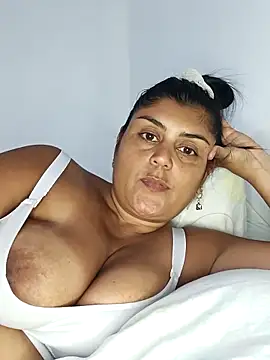 AlyDenalioficial online show from March 12, 2025, 9:13 pm